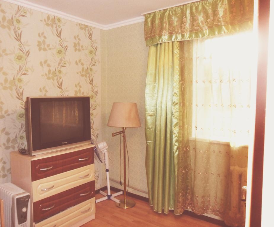 Ahmetova 10 Apartment Krasnoye Pole Екстериор снимка